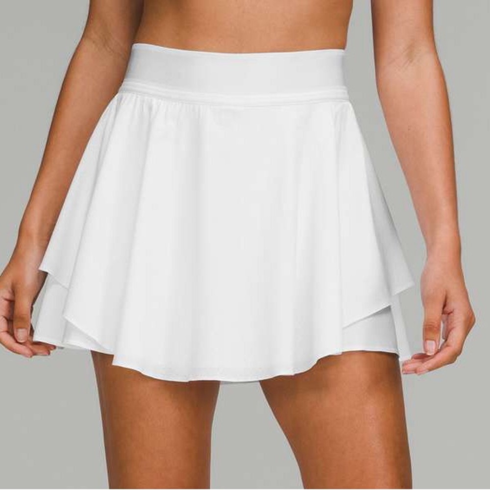 NWT lululemon court rival skirt white size 2 and 4